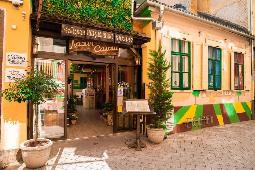 Ulaz u Lazin Salaš, Laze Telečkog 5